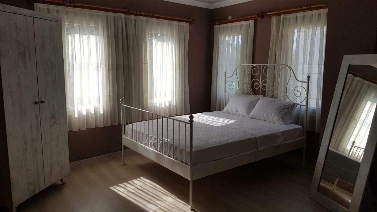 Queen Bee Hotel Selcuk ภายนอก รูปภาพ