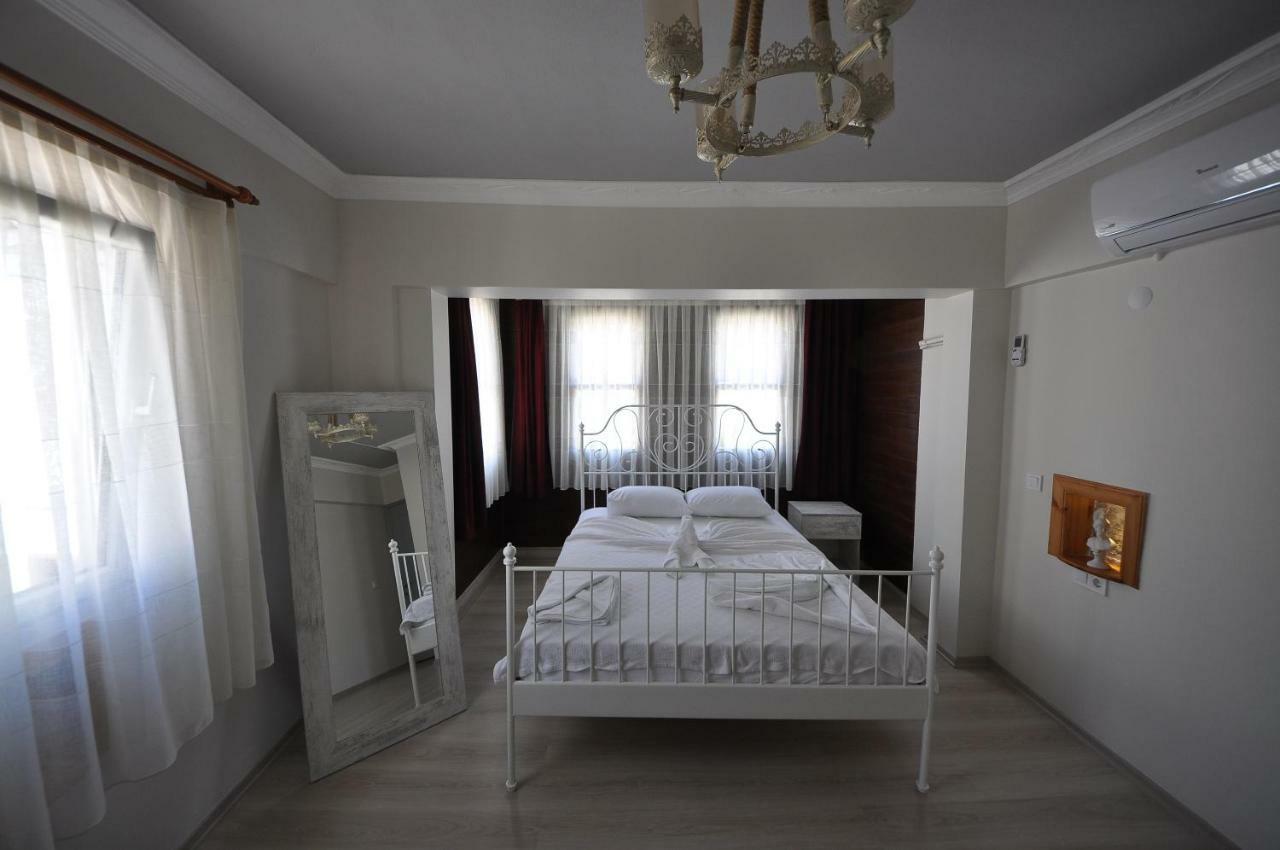 Queen Bee Hotel Selcuk ภายนอก รูปภาพ